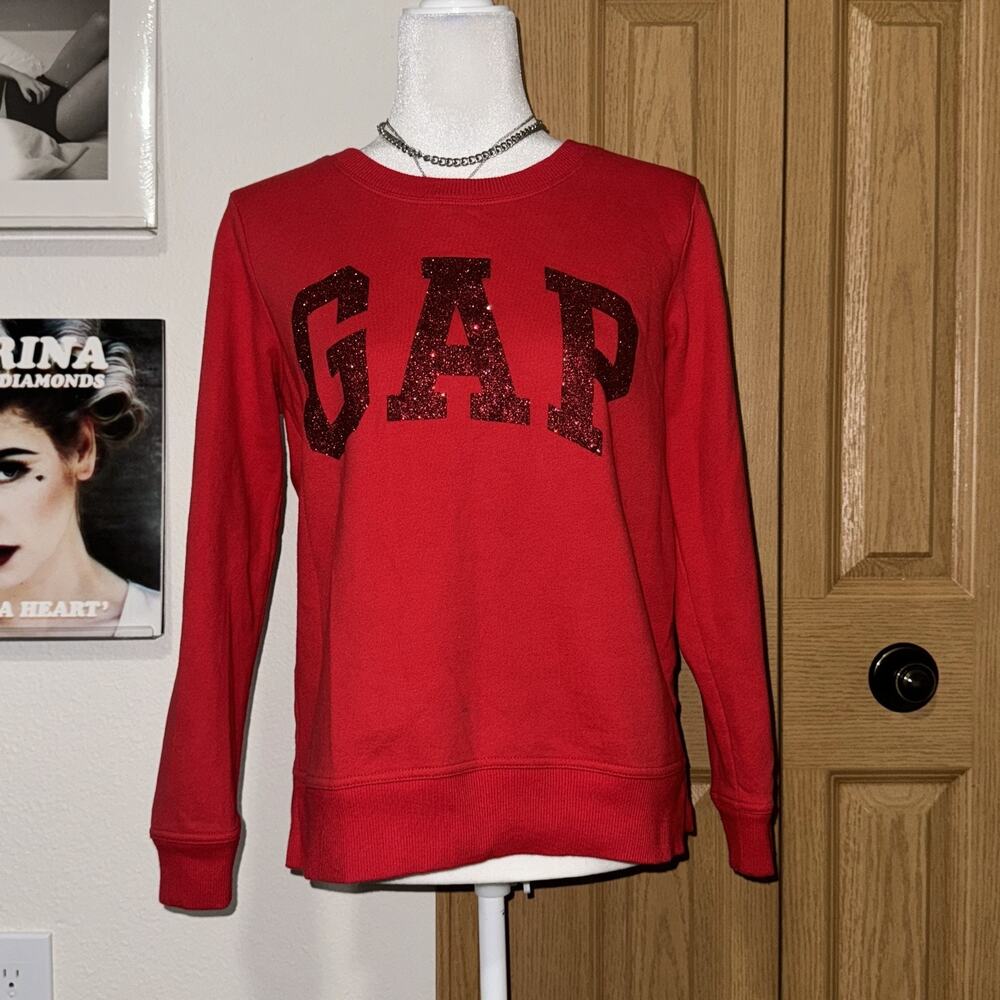Gap Sweatshirt Women's Small Red Glitter Sparkle Logo Long Sleeve‎ Crew Neck
